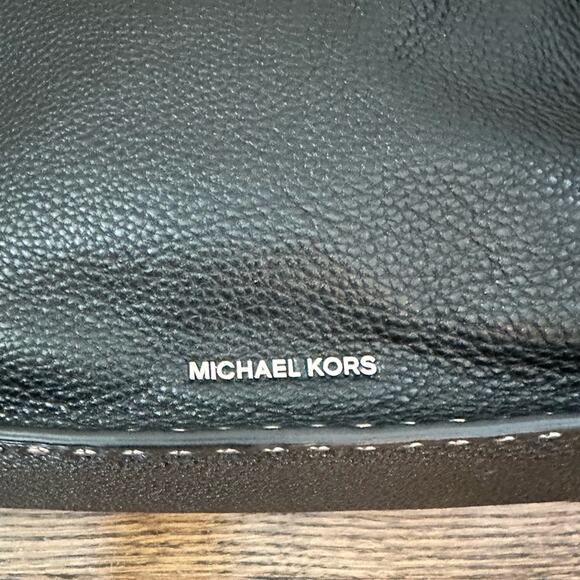 Michael Kors Black Leather Silver Studed Shoulder Bag - Picture 6 of 11